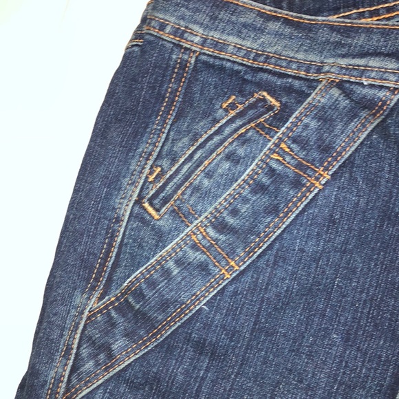 Lane Bryant Venezia Pedal pusher length - Picture 4 of 7